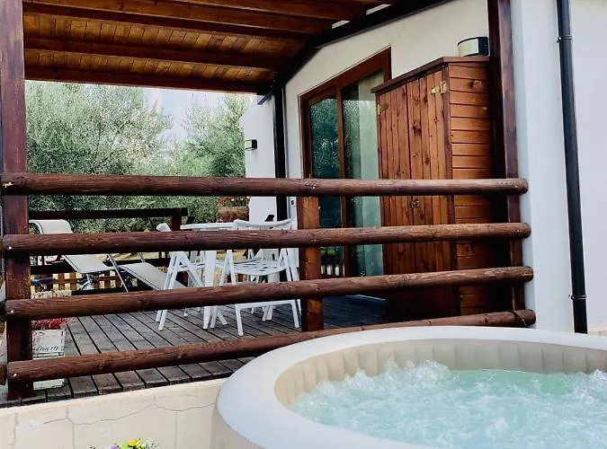 Oasi Macerina Nyaraló Alanno