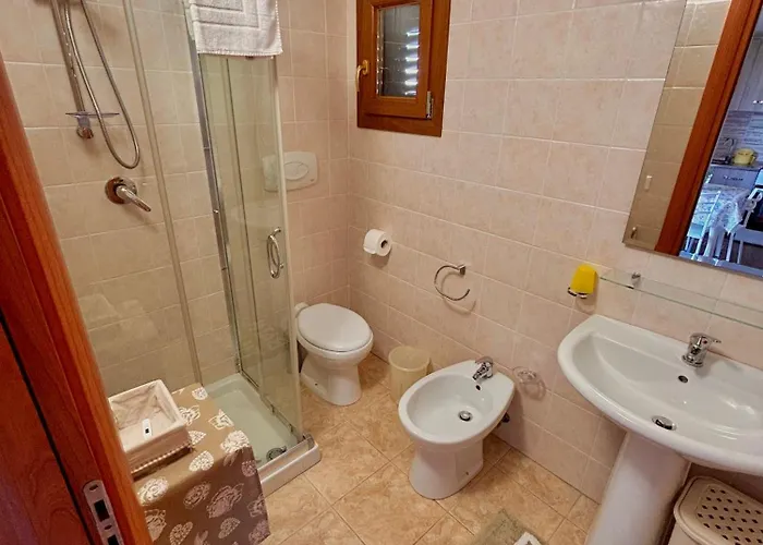 Oasi Macerina Nyaraló Alanno